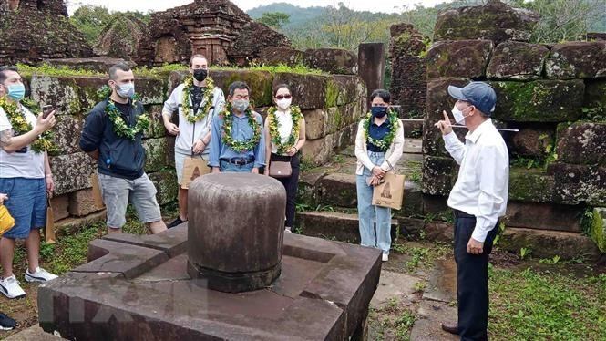 Foreign tourists return to My Son Sanctuary after COVID-19 pandemic hiatus