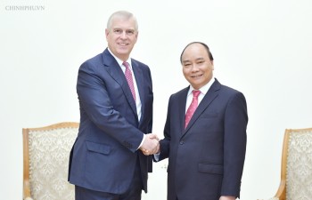 Prime Minister receives British Prince Andrew in Ha Noi