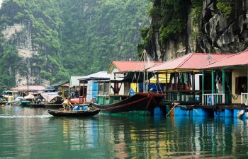 Exploring serene Lan Ha Bay – the “second” Ha Long bay of Vietnam