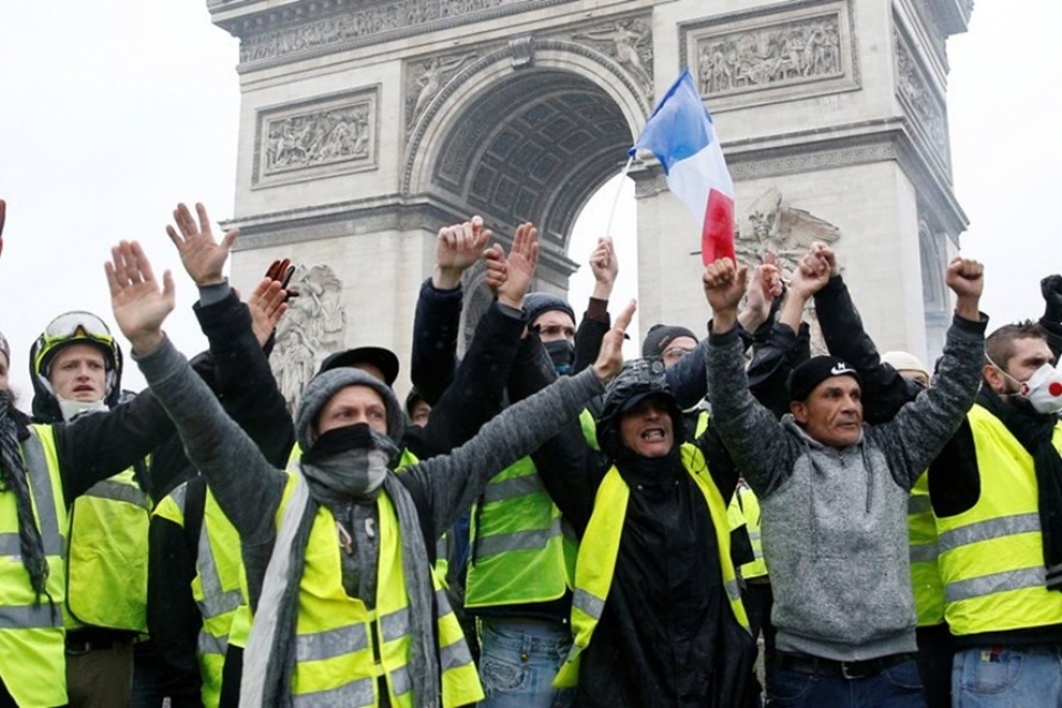 no vietnamese affected in recent france protests