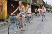 tourist arrivals to ha noi continues to rise in q1 2019