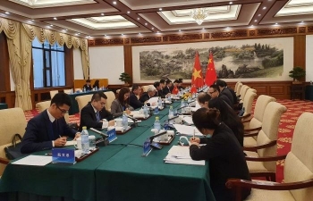 Vietnamese, Chinese deputy foreign ministers talk bilateral ties