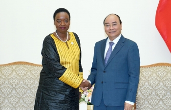 Prime Minister greets Kenyan guest