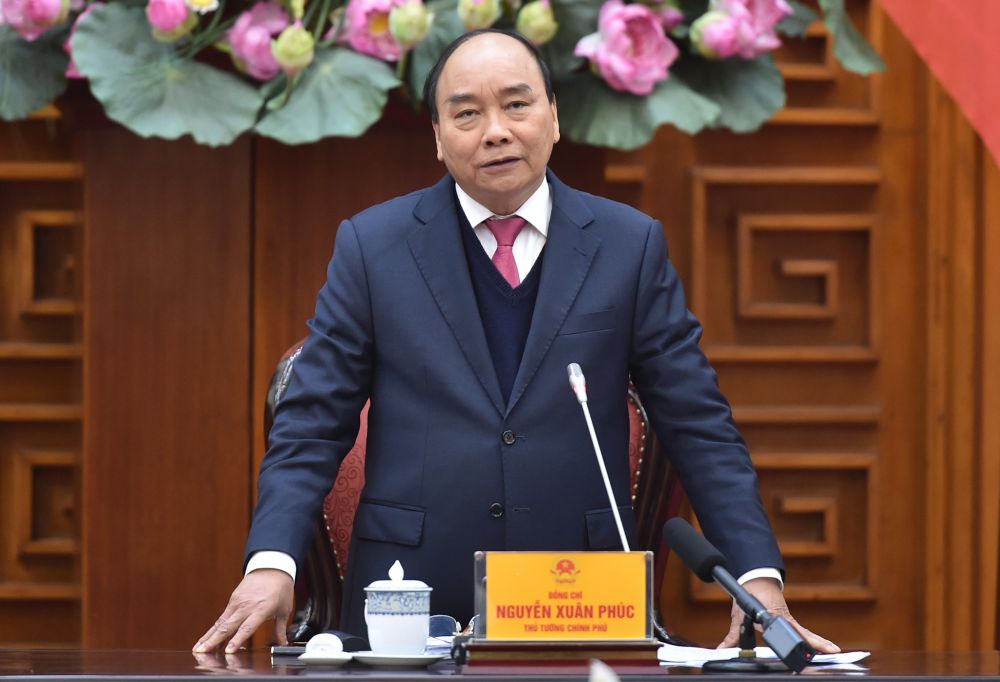 Prime Minister Nguyen Xuan Phuc request reviewing COVID-19 prevention measures, scenarios
