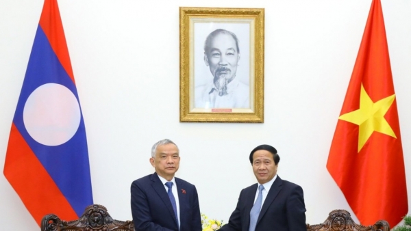 Viet Nam values special relations with Laos: Deputy Prime Minister Le Van Thanh