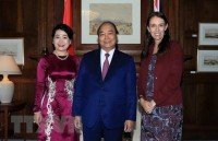 pm holds phone talk with new zealands governor general