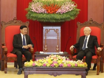 Vietnam always treasures special ties with Laos Party leader