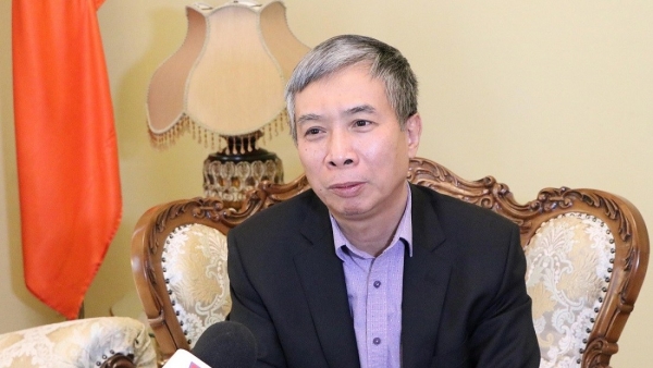 'Behind-the-scenes' stories of Vietnamese citizen protection in Ukraine: Ambassador Dang Tran Phong