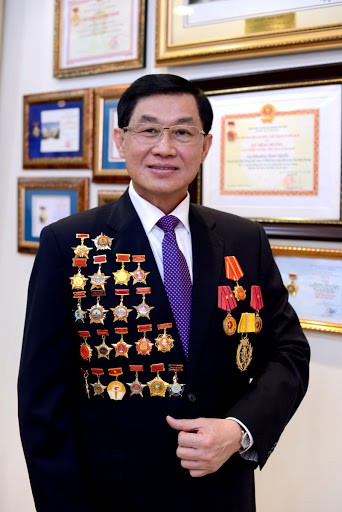 Doanh nhân Việt kiều Johnathan Hạnh Nguyễn có nhiều đóng góp lớn vào phát triển quan hệ Việt Nam-Philippines.