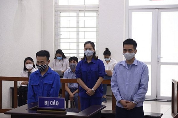 Trio imprisoned for illegally bringing Chinese to Viet Nam