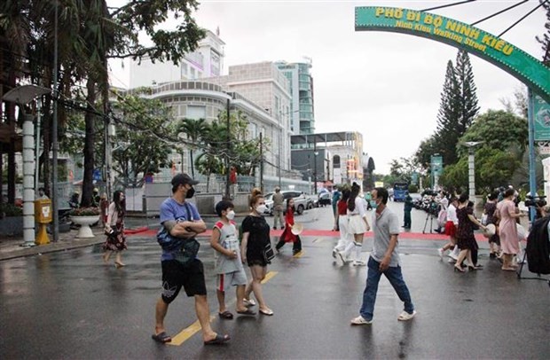 A corner of the Ninh Kieu pedestrian zone in Can Tho city. (Photo: VNA)