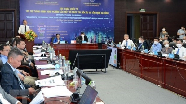 International seminar discusses smart city building in Da Nang