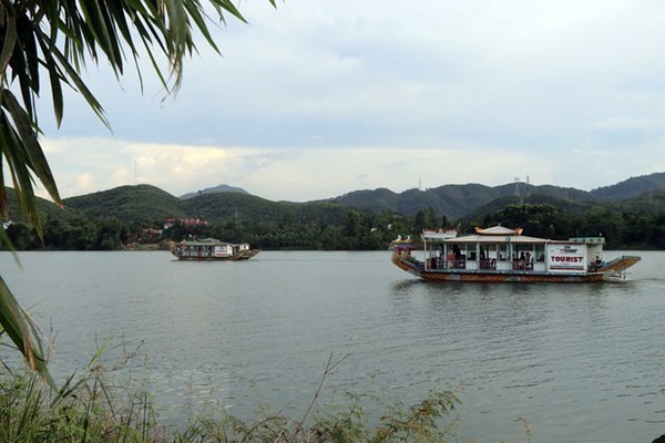 Media trip to promote Thua Thien-Hue tourism