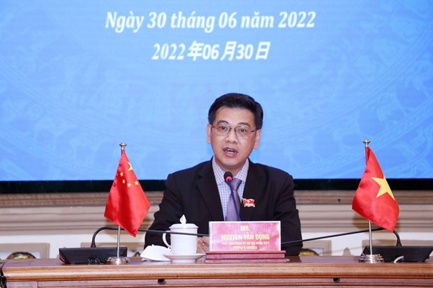 Vice Chairman of the People’s Council of Ho Chi Minh City Nguyen Van Dung addresses the meeting. (Source: VNA)