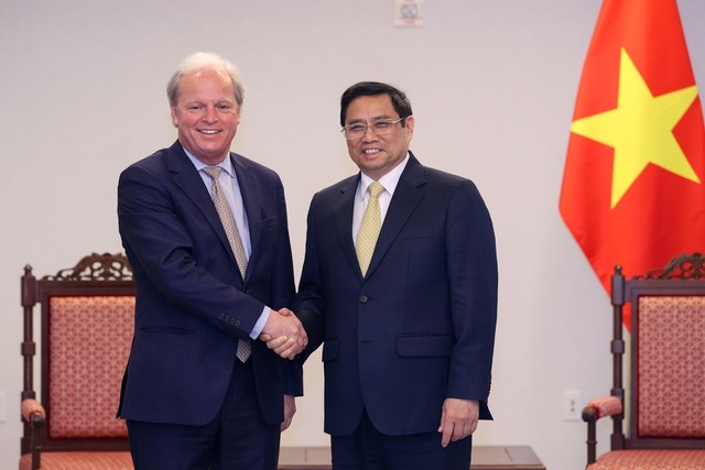 WB Managing Director of Operations Axel van Trotsenburg meets with Prime Minister Pham Minh Chinh Chinh in in May 2022 in Washington DC. (Source: VGP)