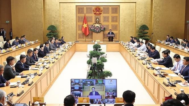 Prime Minister Pham Minh Chinh holds dialogue with RoK enterprises