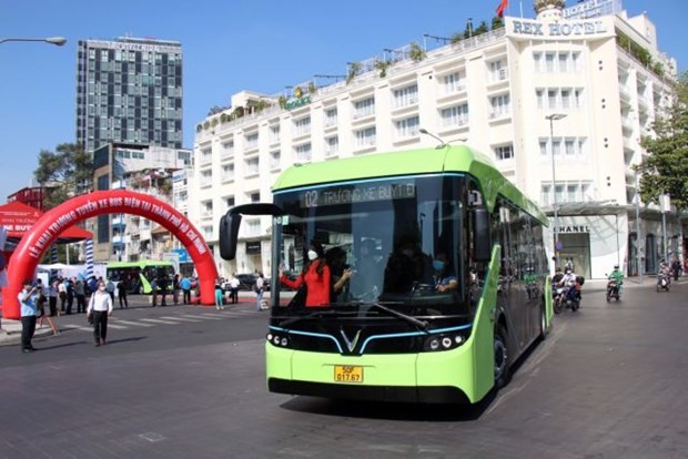 An electric bus on a trial run in Ho Chi Minh City. (Source: VNA)