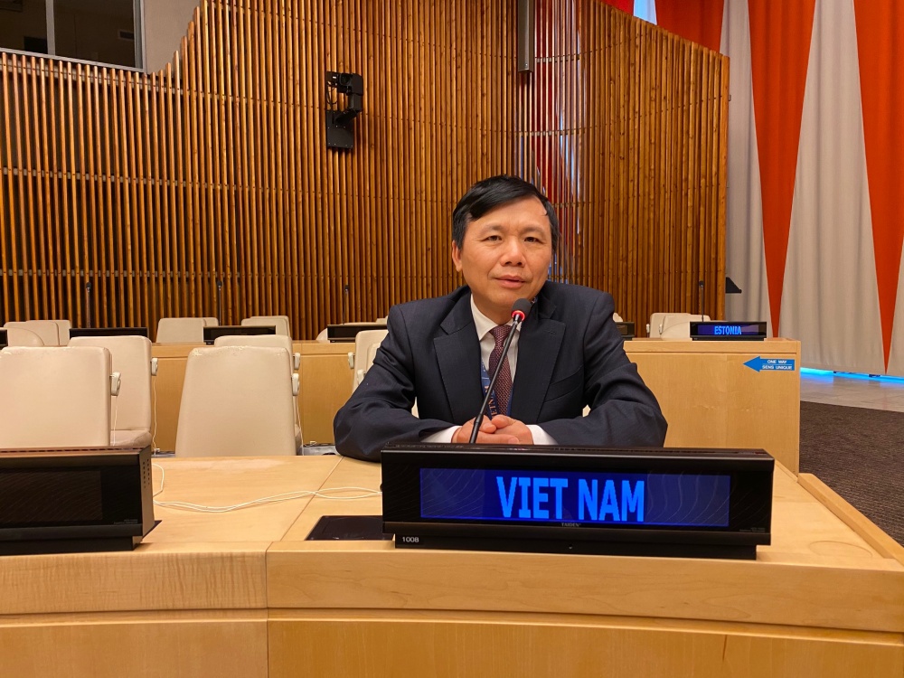 Đại sứ Đặng Đình Quý, Trưởng Phái đoàn Thường trực Việt Nam tại LHQ phát biểu tại cuộc họp.