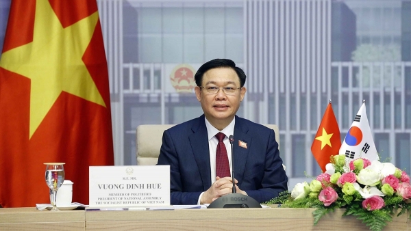 Viet Nam ready to join RoK in lifting relations to new height: NA Chairman Vuong Dinh Hue