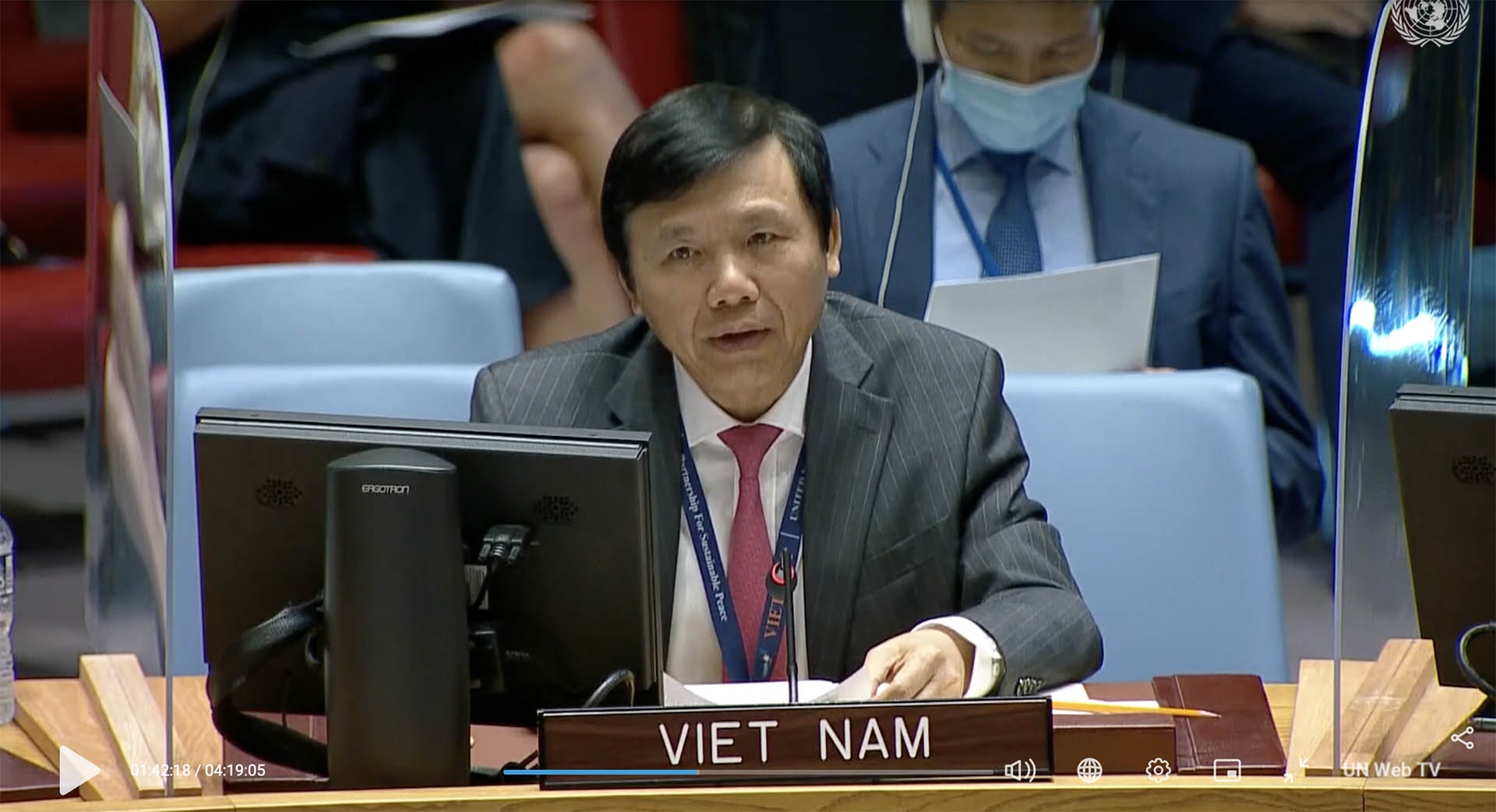 Viet Nam affirms stance on condemning use of chemical weapons