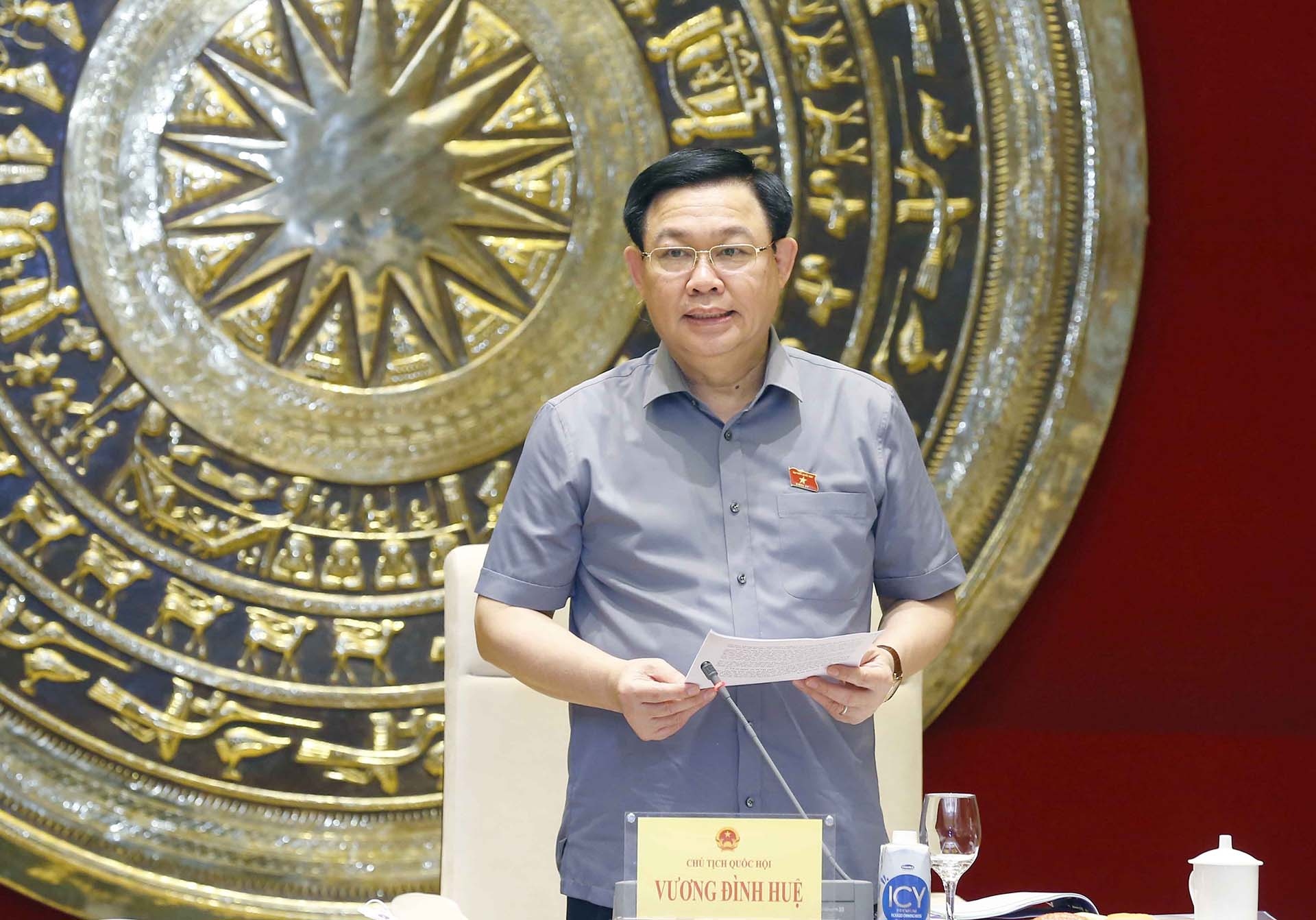 Viet Nam to affirm support for cooperation in COVID-19 fight at 42nd AIPA General Assembly: top legislator