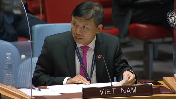 Viet Nam calls for efforts to ensure safety for civilians in Afghanistan