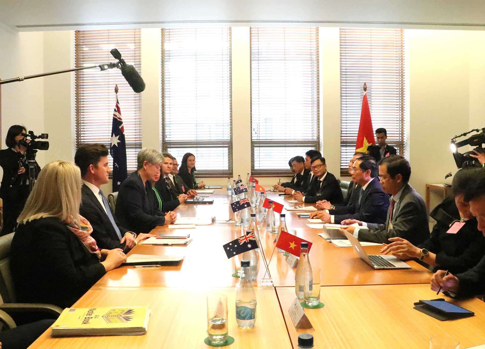 trì Hội nghị Bộ trưởng Ngoại giao Việt Nam-Australia lần thứ 4