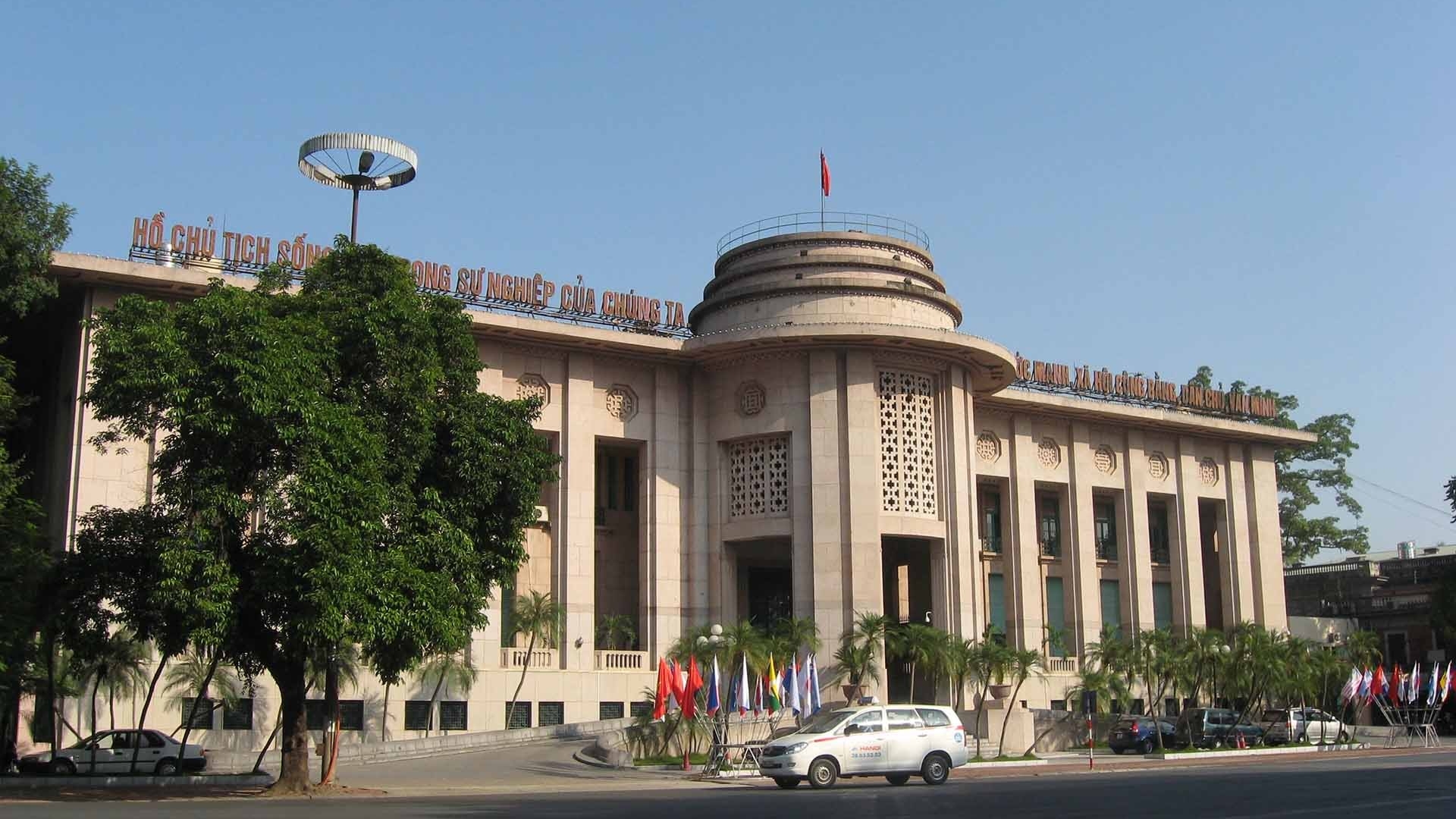 Vietnam distributes over $218 million in National Day cash gifts, nearly 60% of communes covered