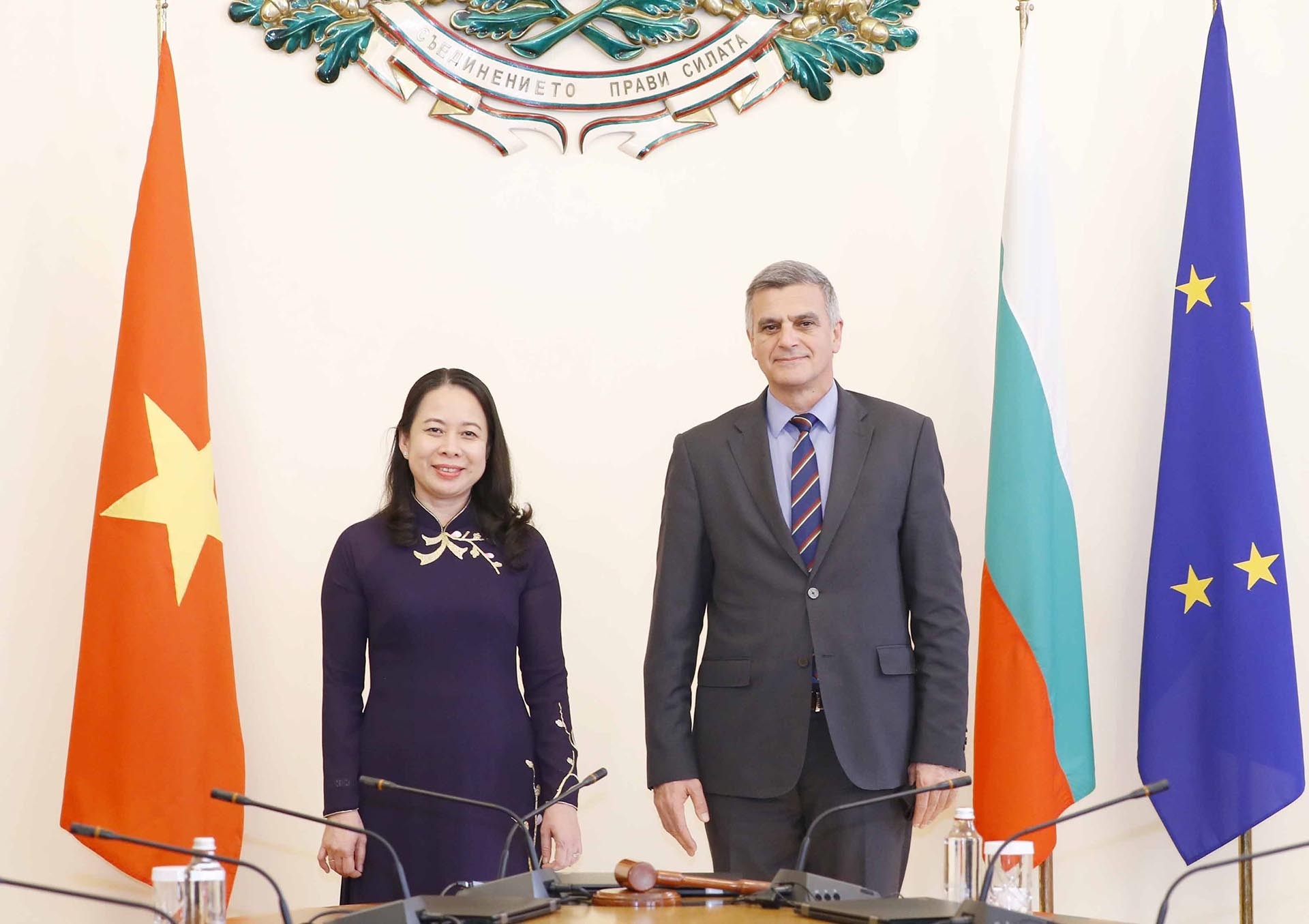 Vice President Vo Thi Anh Xuan meets acting Prime Minister, Foreign Minister of Bulgaria
