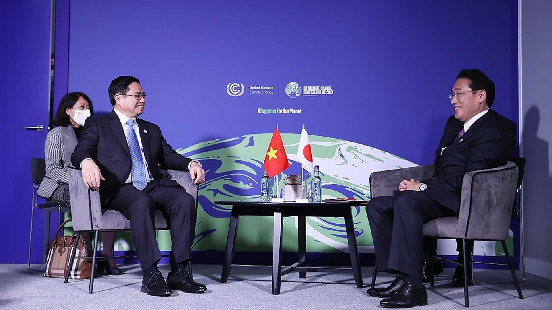 Prime Minister Pham Minh Chinh meets leaders of foreign nations, organisations on sidelines of COP26