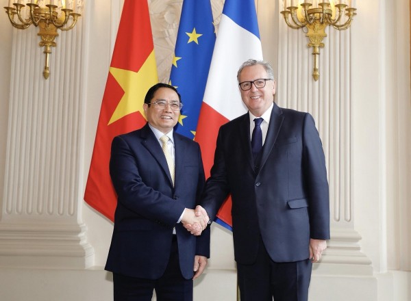 Prime Minister Pham Minh Chinh lauds legislatures’ contributions to Viet Nam-France ties