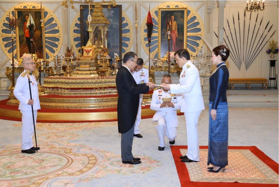 Đại sứ Việt Nam tại Vương quốc Thái Lan Phan Chí Thành đã trình Thư ủy nhiệm lên Nhà Vua Maha Vajiralongkorn Phra Vajiraklaochaoyuhua.