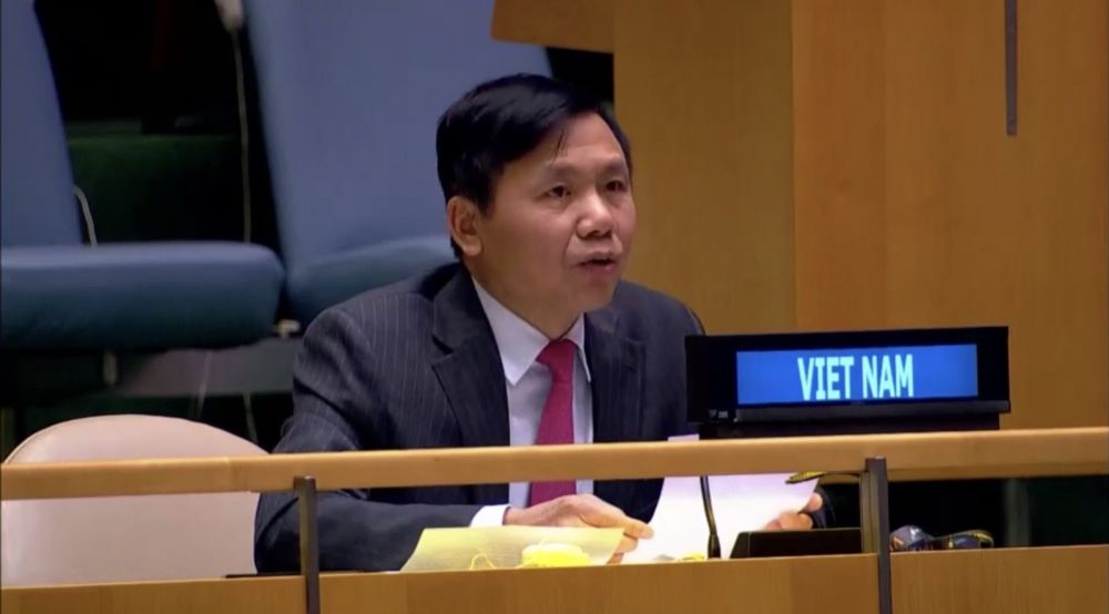 Phát biểu tại Hội nghị, Đại sứ Đặng Đình Quý, Trưởng Phái đoàn Việt Nam tại LHQ