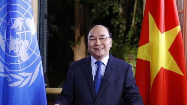 Viet Nam confident, ready to shoulder international ​responsibilities for peace, sustainable development: President