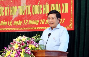 Deputy PM Minh meets with voters in Thai Nguyen