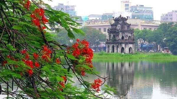 Ha Noi welcomes 143 Japanese visitors on New Year holiday