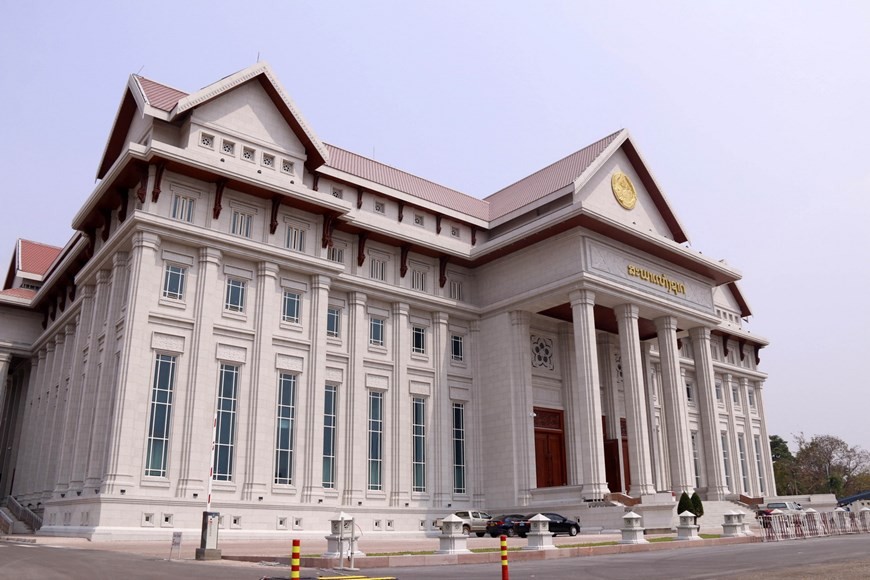 Vietnamese-funded new National Assembly Building handed over to Laos. (Source: VNA)