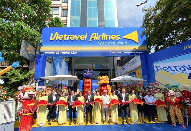 Vietravel Airlines has launched its ticket office network nationwide. (Photo: VNA)