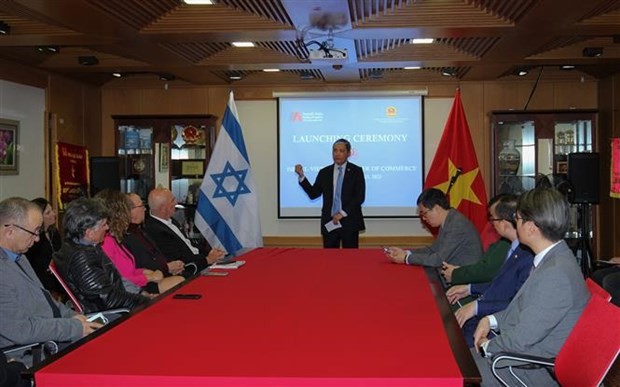 Vietnamese Ambassador Do Minh Hung speaks at inaugural ceremony of Israel-Vietnam Chamber of Commerce.  (Photo: VNA)