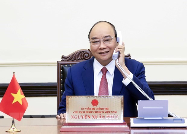President holds phone talks with RoK’s President-elect President holds phone talks with RoK’s President-elect