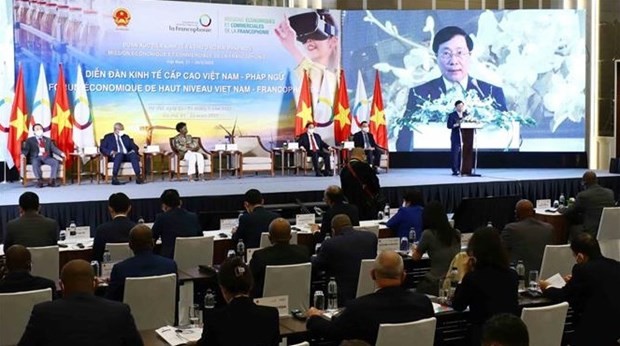 Permanent Deputy Prime Minister Pham Binh Minh speaks at the Vietnam - Francophonie high-level economic forum in Hanoi on March 24. (Photo: VNA)