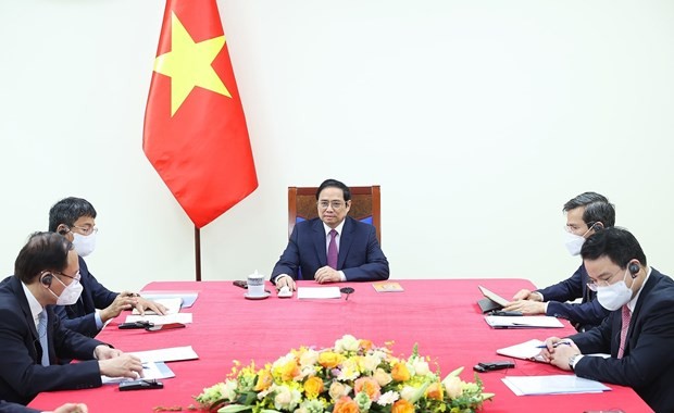 Prime Minister affirms Viet Nam’s wish for stronger ties with WEF