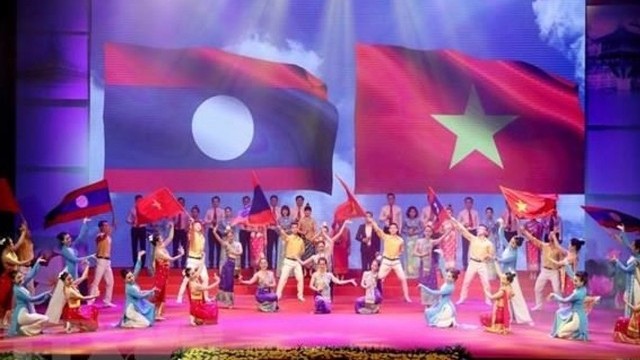 Vietnam-Laos solidarity friendship year celebration in full swing