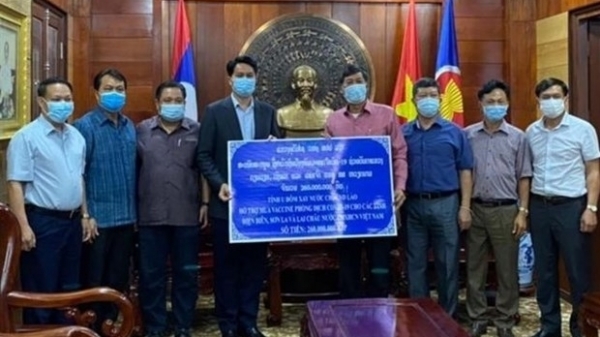 Lao province helps Vietnamese localities combat COVID-19