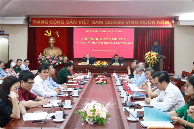 Communication activities contribute to management and protection of land border: Party official. (Photo: VNA)