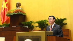 Vuong Dinh Hue elected as Chairman of 15th National Assembly