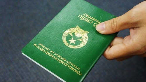 Annulment of documents proving Vietnamese nationality issued for persons denaturalizing or renouncing