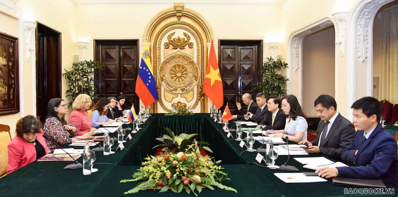 Review on external affairs from July 4-10: Russian FM's visit to Vietnam; 7th MLC Conference; late PM Abe Shinzo - great friend Review on external affairs from July 4-10: Russian FM's visit to Vietnam; 7th MLC Conference; late PM Abe Shinzo - great friend