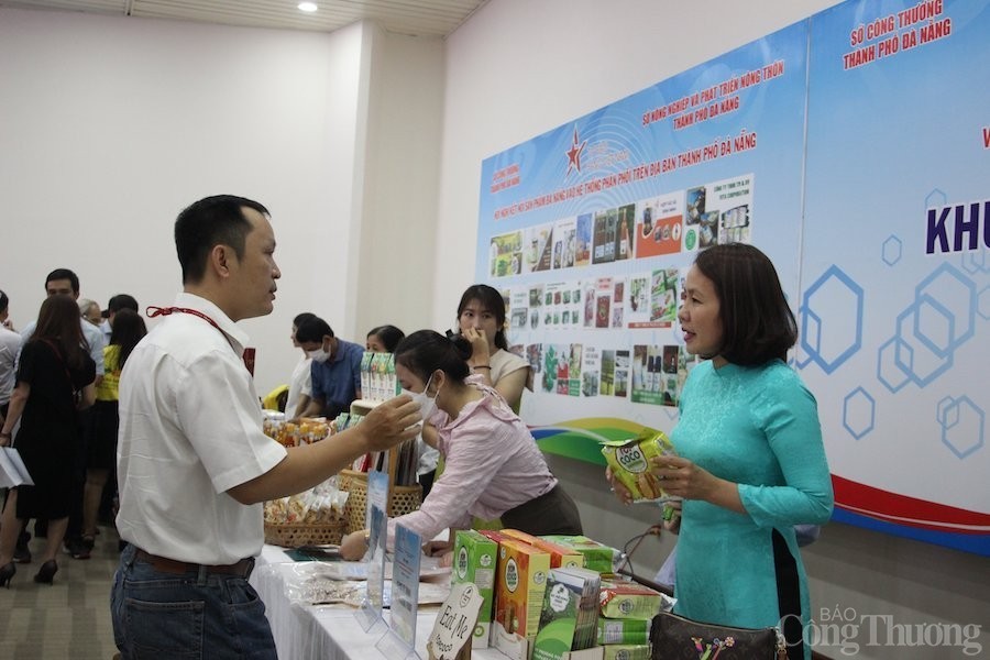 To boost trade connections in Central - Central Highlands region. (Photo: Bao Cong thuong)