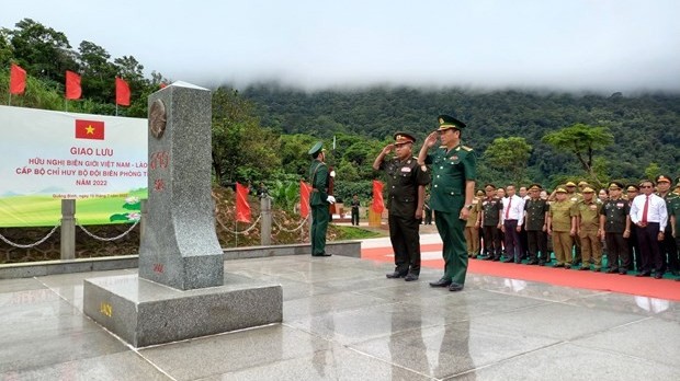 Vietnamese, Lao border guards engage in friendship exchange
